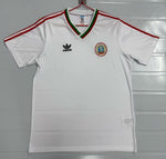 1986 BULGARIA WHITE RETRO