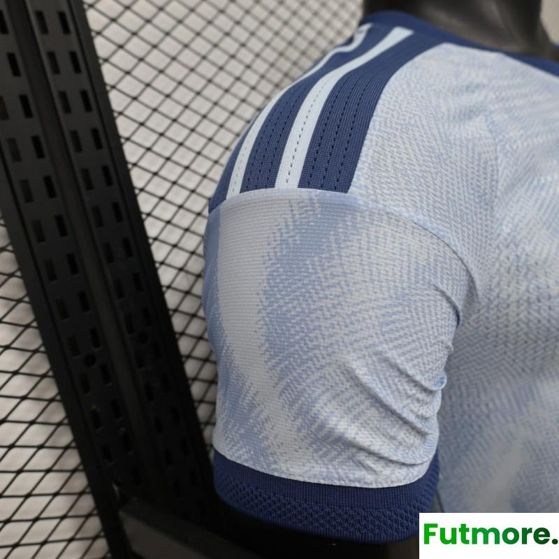 5826174204cffeb2.jpg
