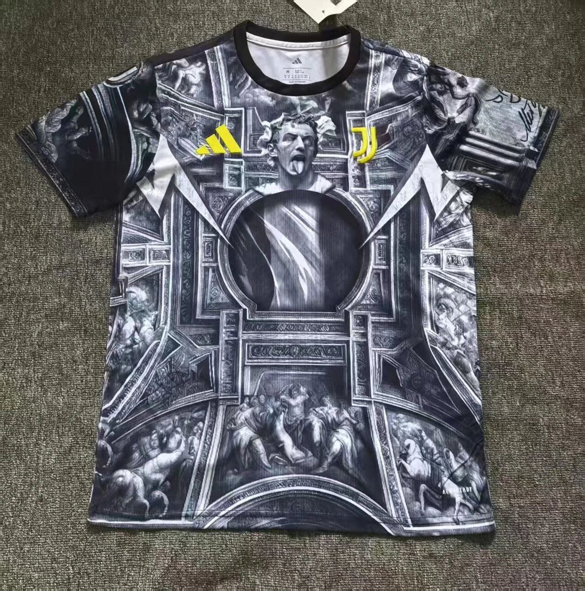 JUVENTUS SPECIAL EDITION