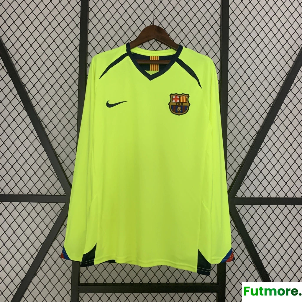 Retro 05/06 Barcelona Home Long Sleeve Jersey