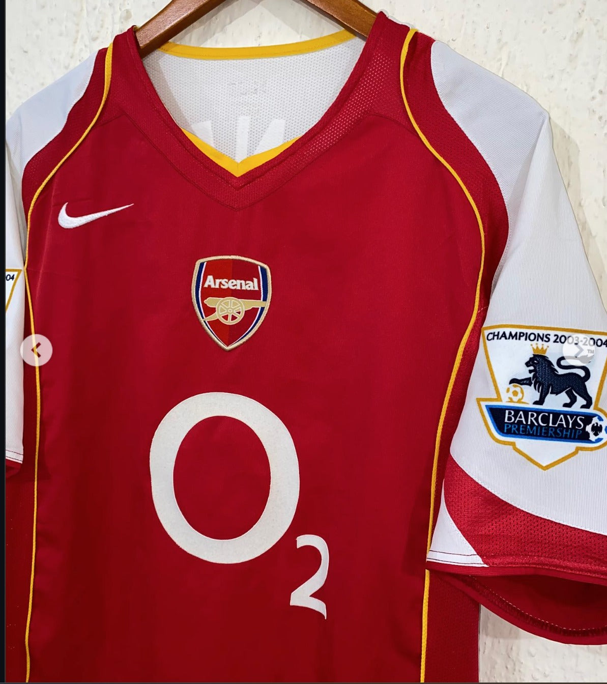PATCH / BADGE - BARCLAYS PREMIERSHIP - CHAMPIONS 2003 - 2004
