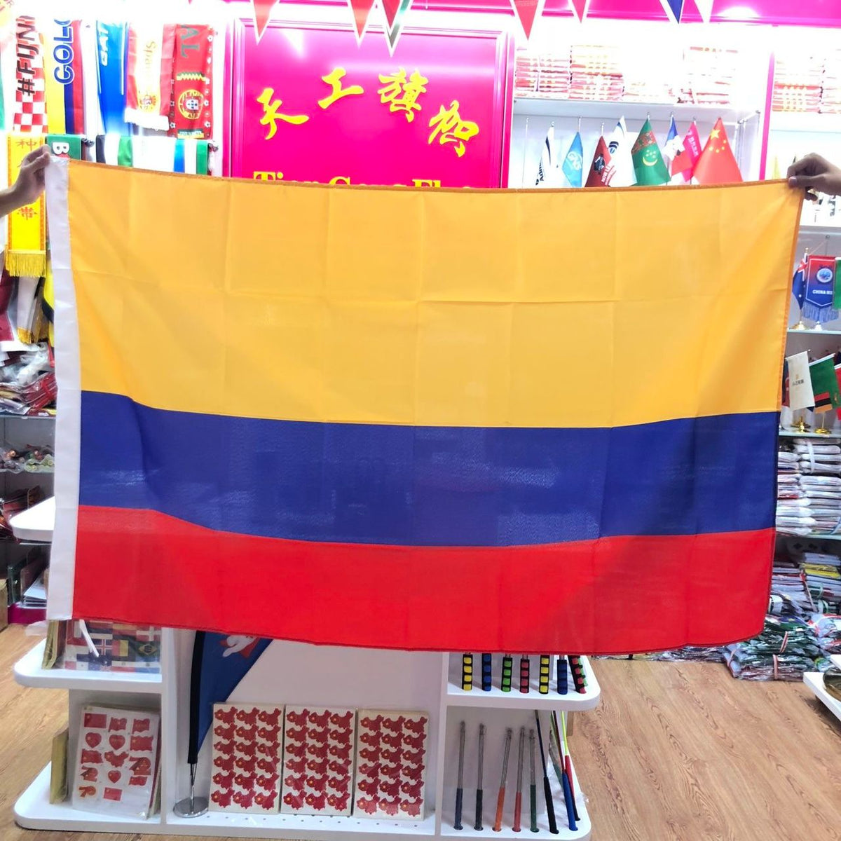 COLOMBIA FLAG - FUTMORE